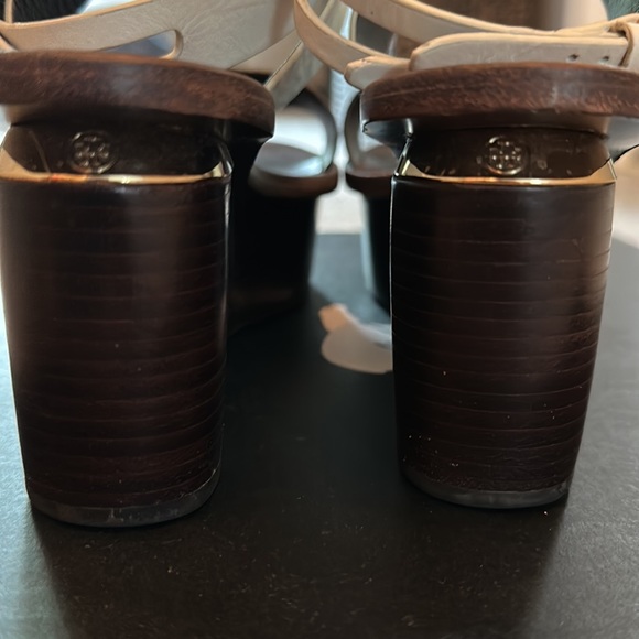 Tory Burch - platform sandals - Picture 4 of 9